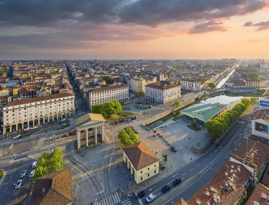 City Life - Duomo Apartament With Terrace Milan